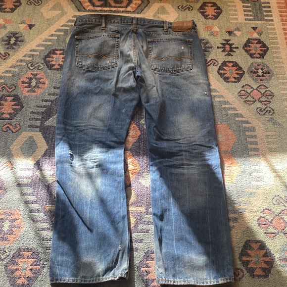 Men’s American Eagle Vintage Collection Distressed Jeans 38 by 32 - Picture 3 of 4